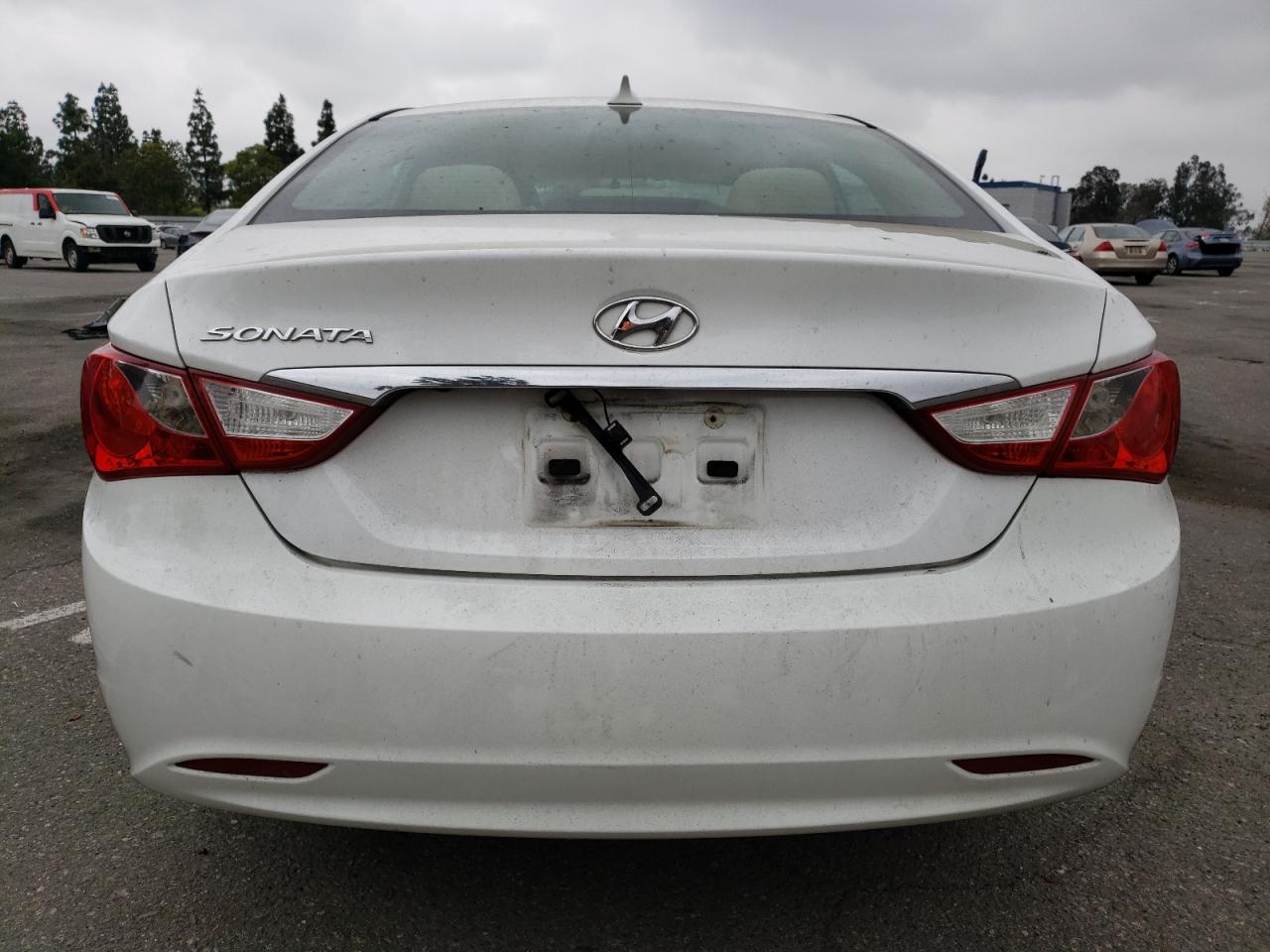 5NPEB4AC5DH743388 2013 Hyundai Sonata Gls