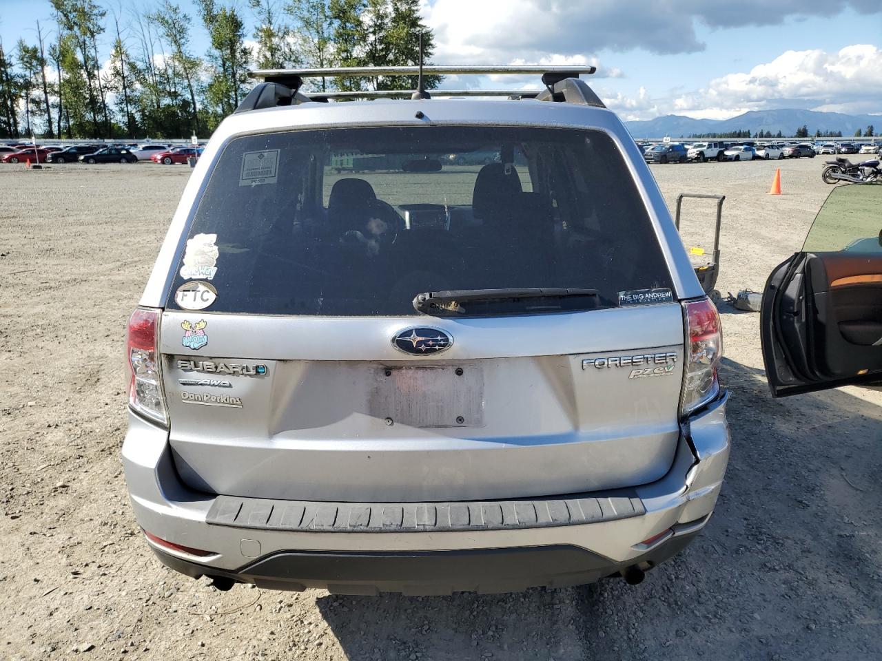 2012 Subaru Forester 2.5X Premium vin: JF2SHADC5CH419786