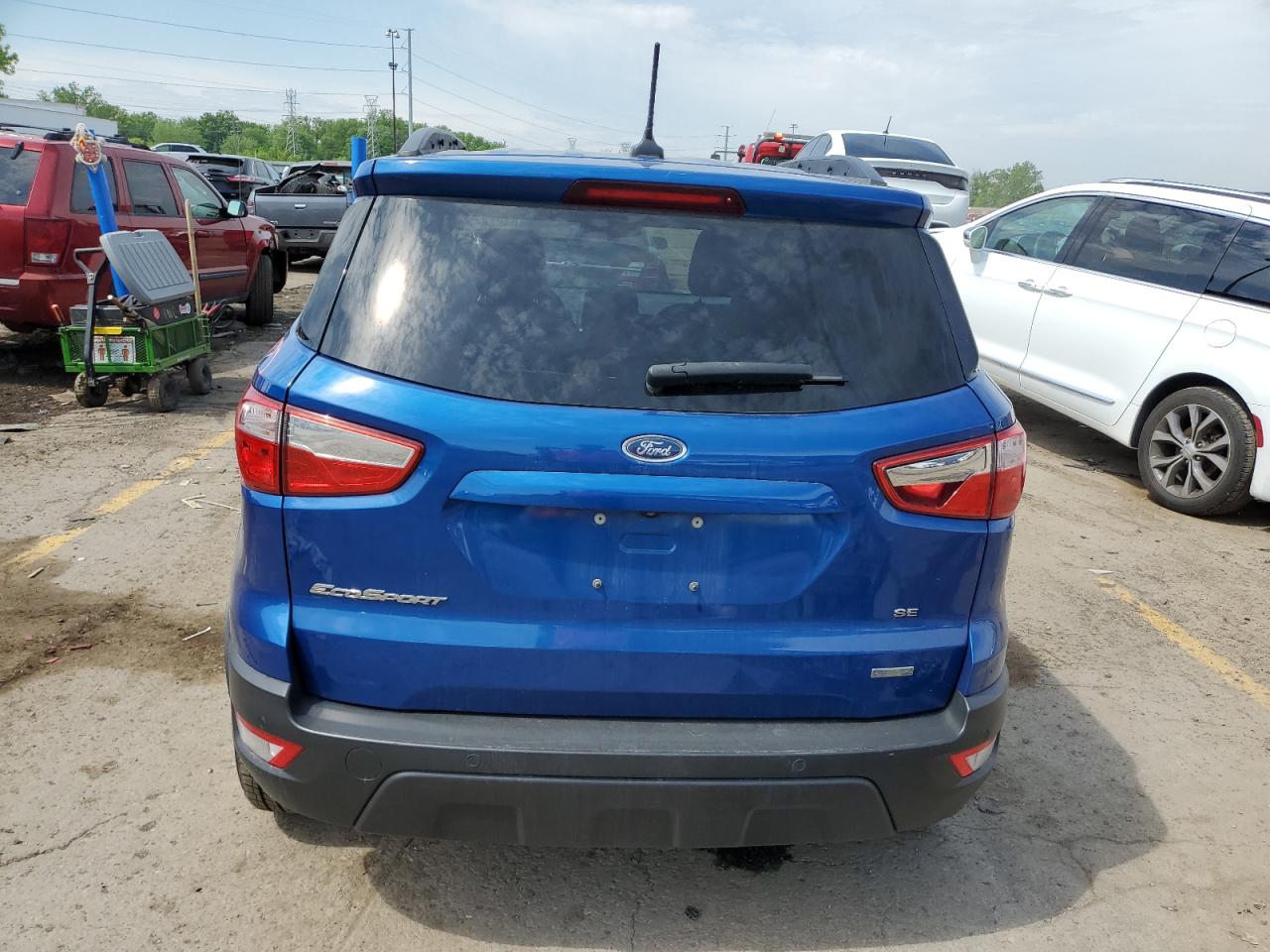 MAJ3P1TE7JC215371 2018 Ford Ecosport Se