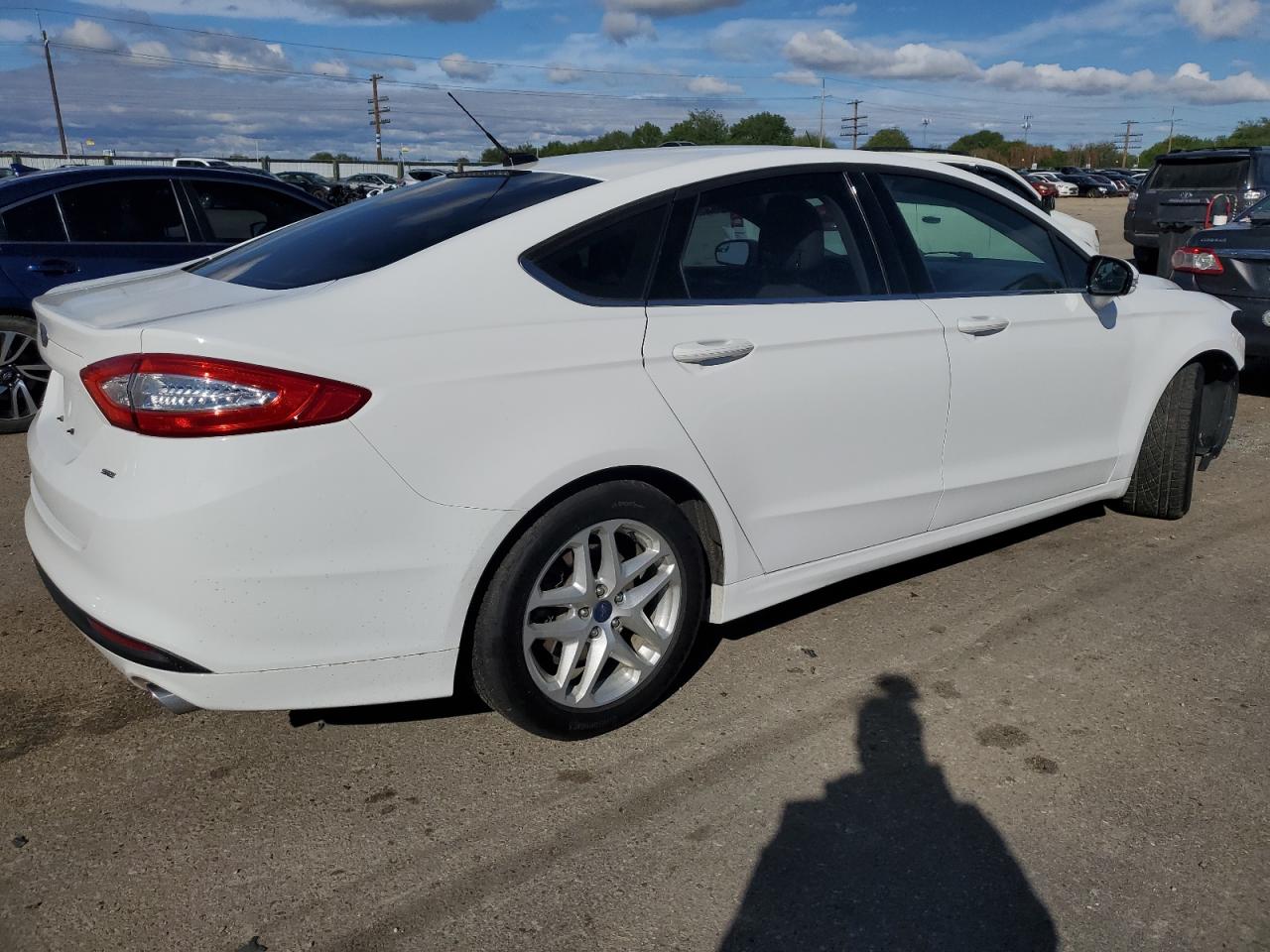 3FA6P0H78FR131389 2015 Ford Fusion Se