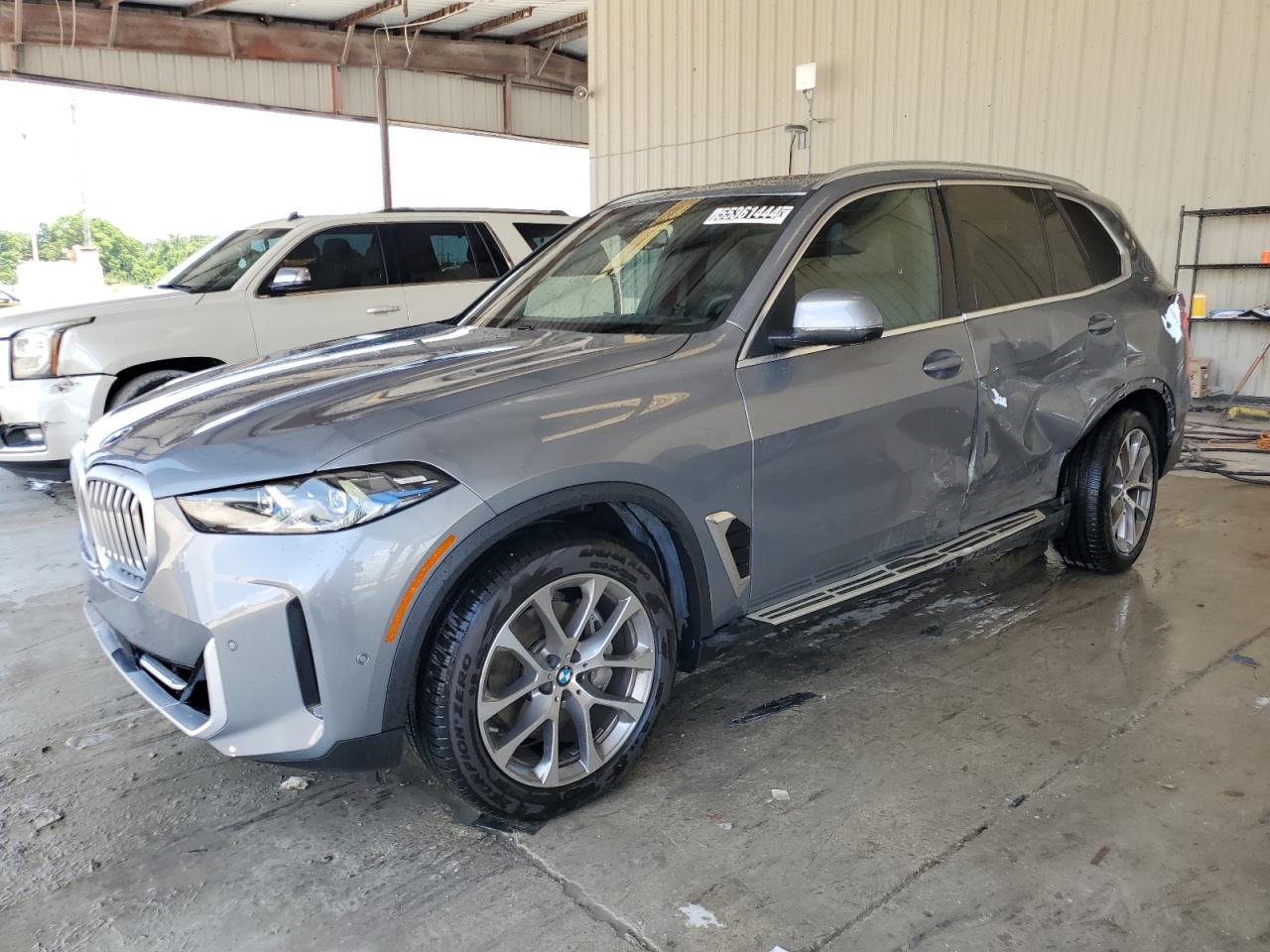 5UX23EU04R9U04286 2024 BMW X5 xDrive40I