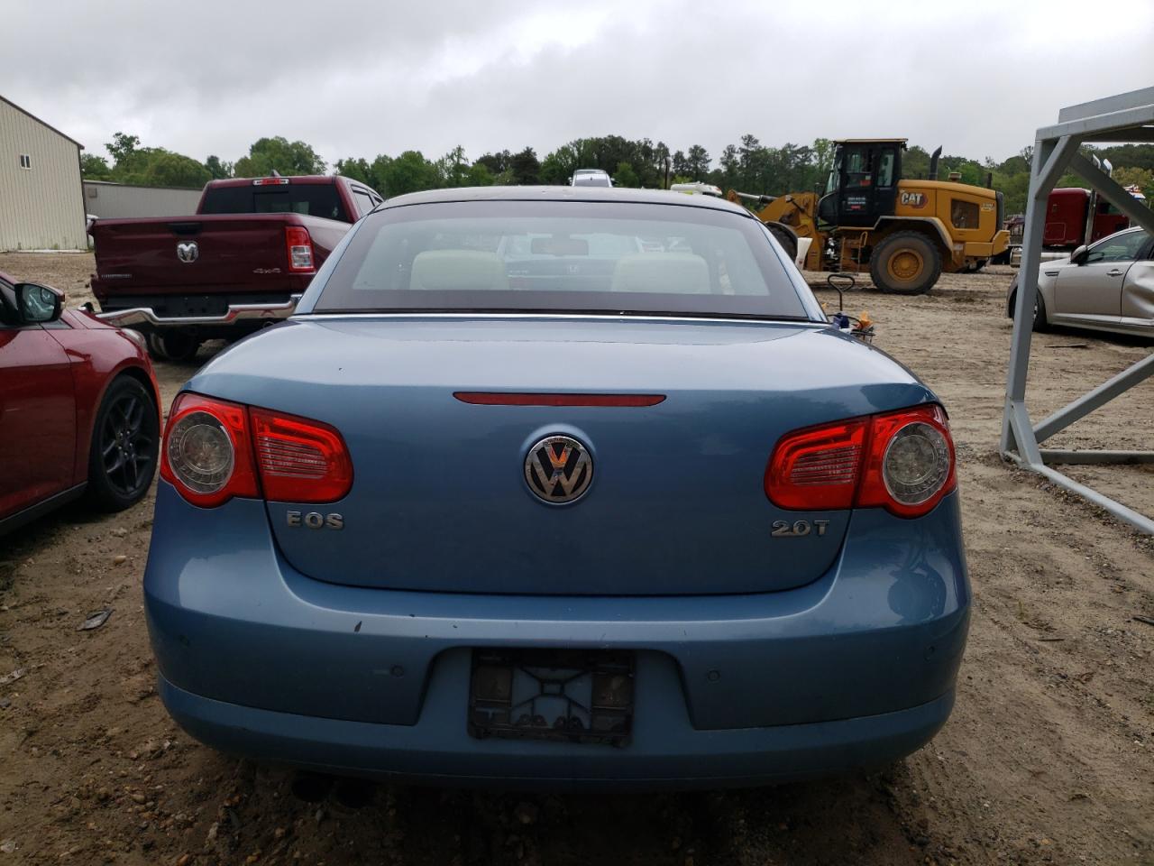 WVWFA71F88V002841 2008 Volkswagen Eos Lux