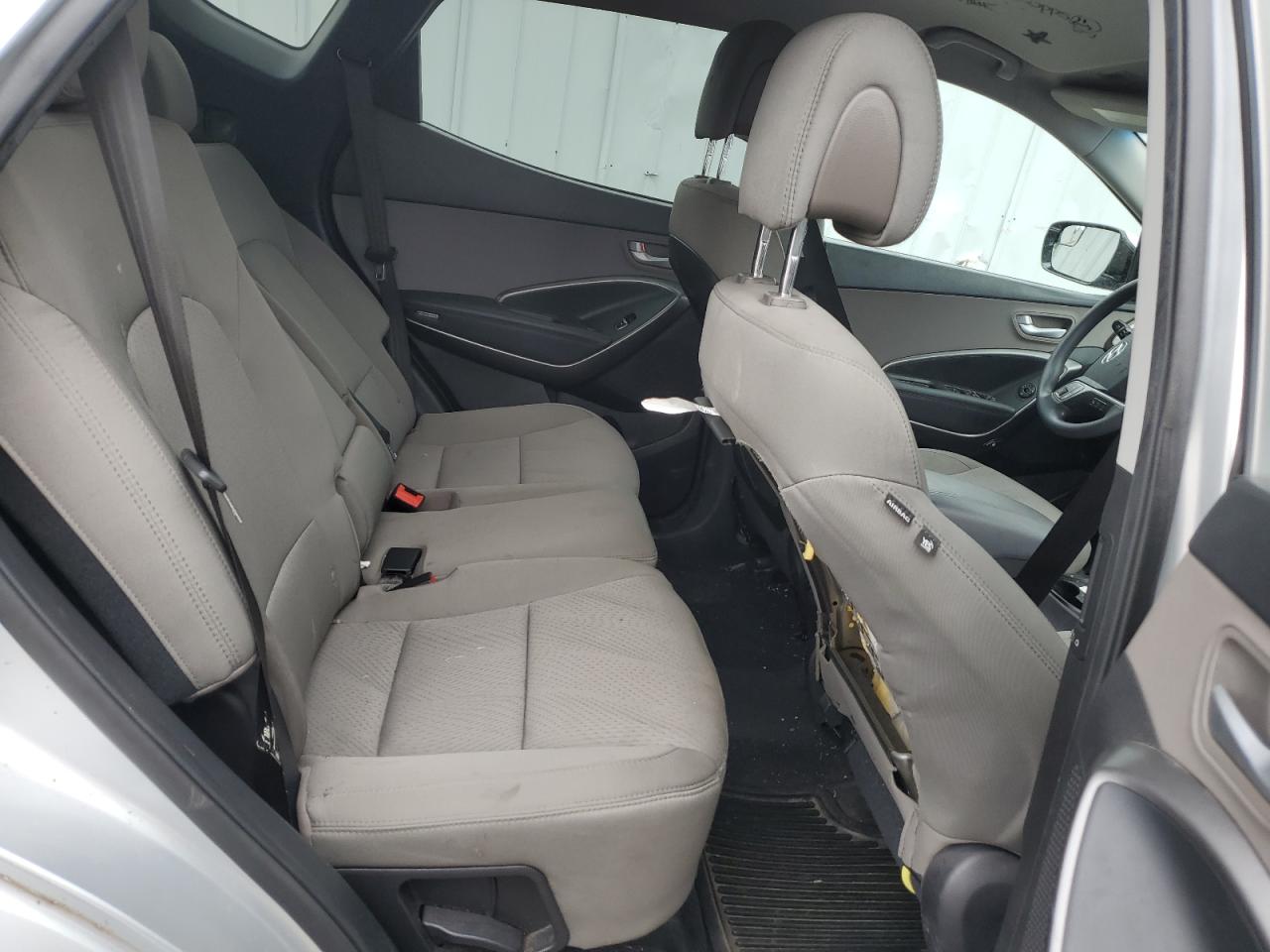 5XYZUDLBXHG498231 2017 Hyundai Santa Fe Sport