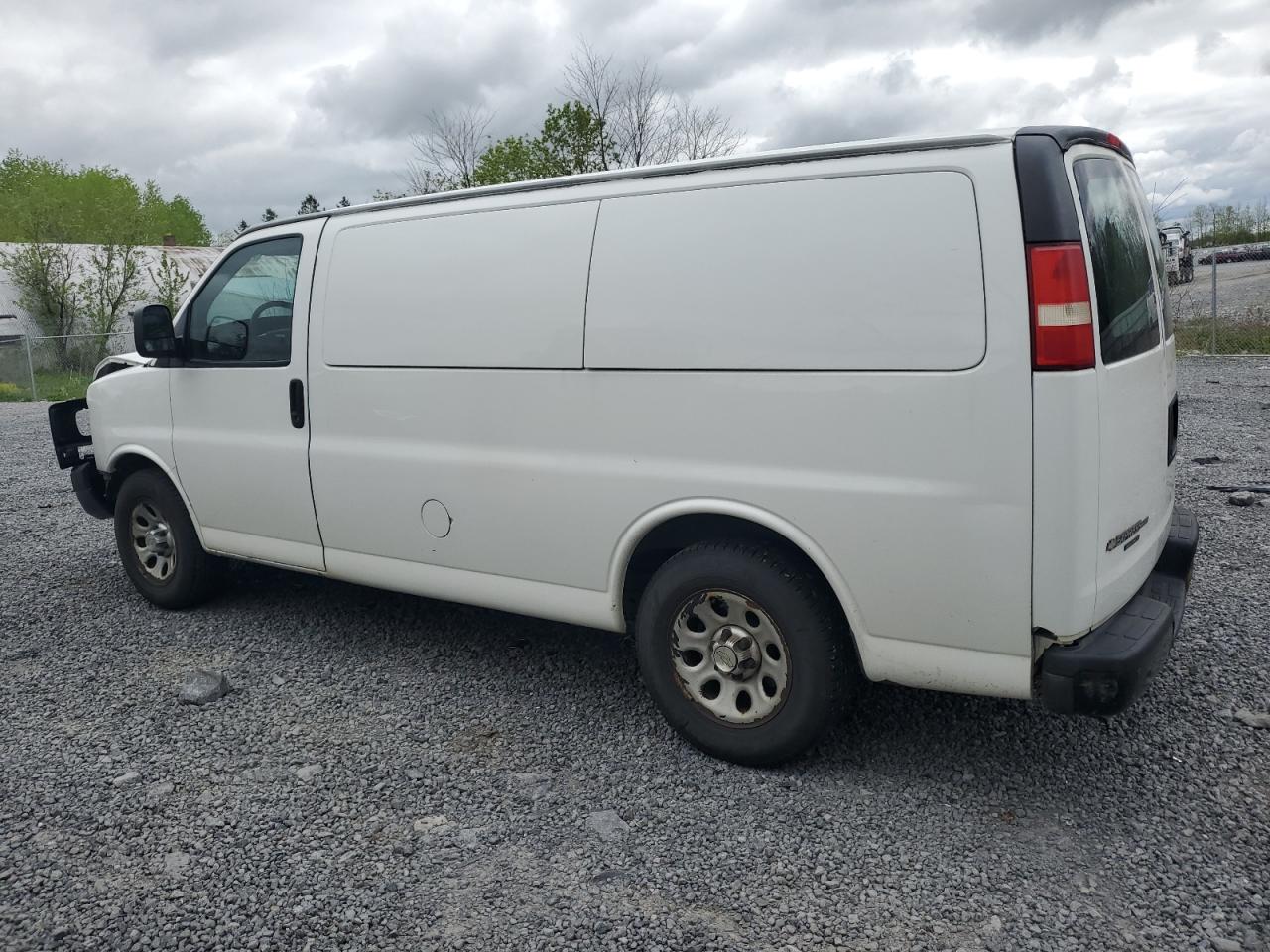 1GCSHAF47D1125756 2013 Chevrolet Express G1500