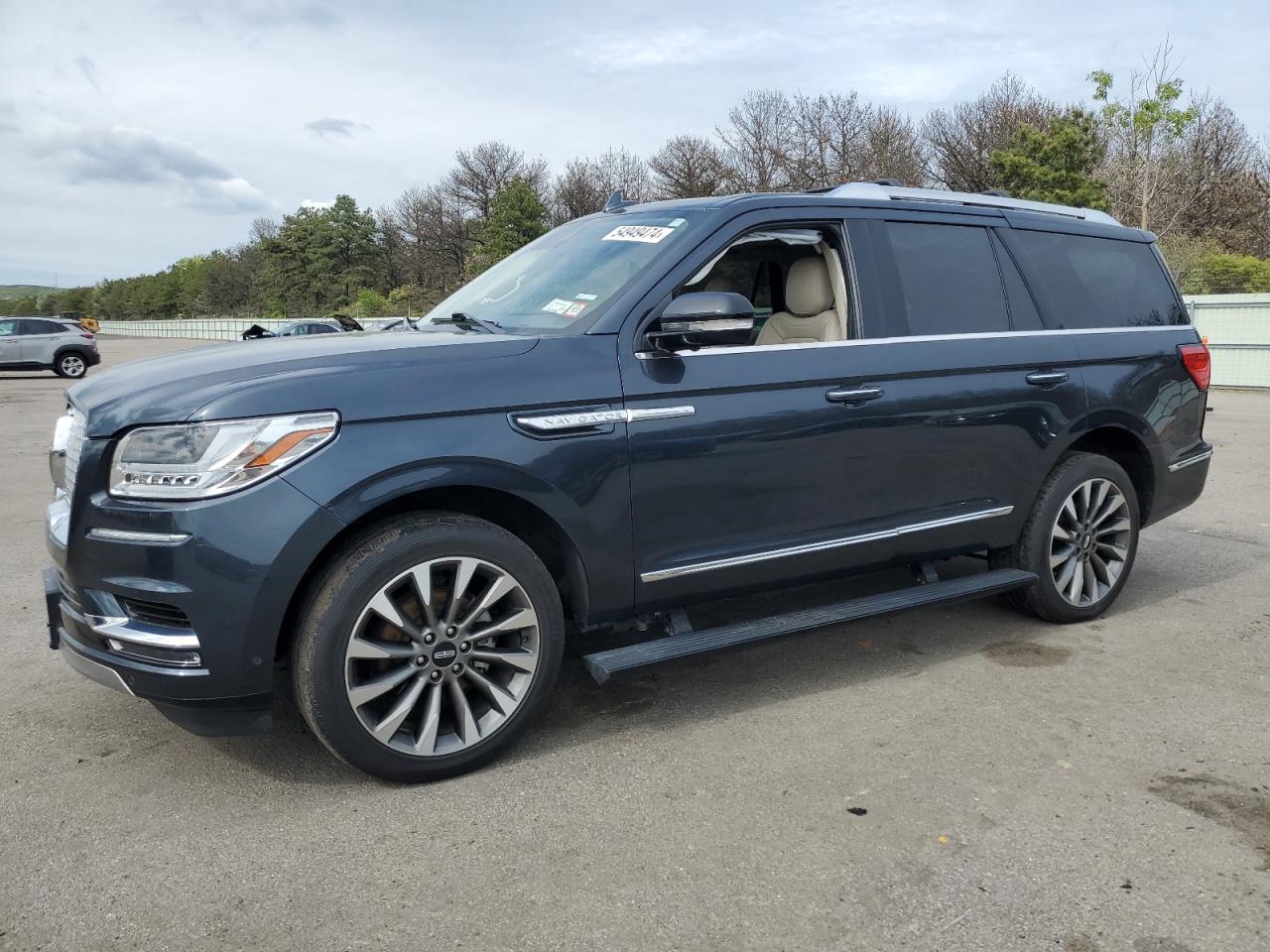 5LMJJ2LT0MEL10055 2021 Lincoln Navigator Reserve