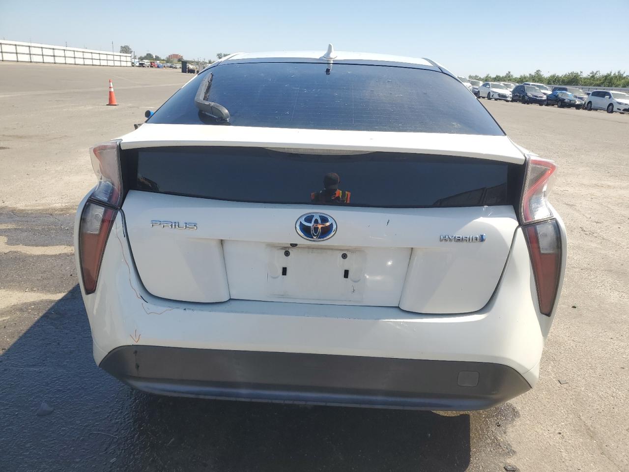 JTDKARFU1G3510094 2016 Toyota Prius