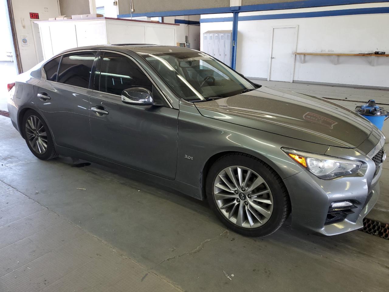 JN1EV7AP7JM356518 2018 Infiniti Q50 Luxe