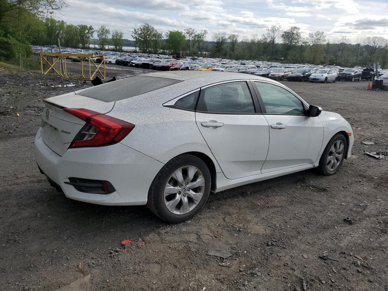 2HGFC2F83KH605589 2019 Honda Civic Sport