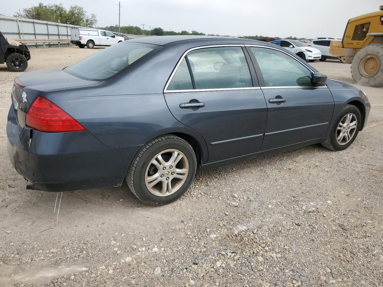 1HGCM56777A067056 2007 Honda Accord Ex