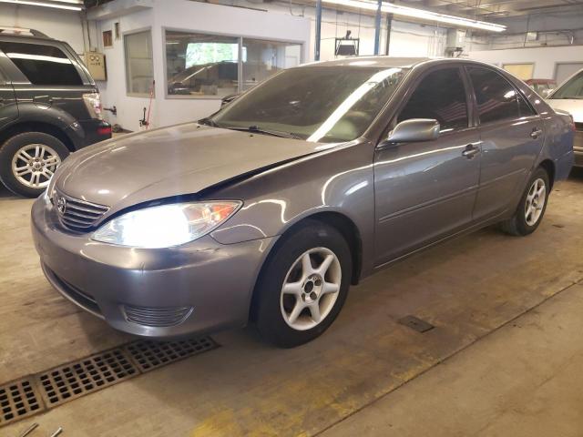 Lot #2540536423 2005 TOYOTA CAMRY LE salvage car