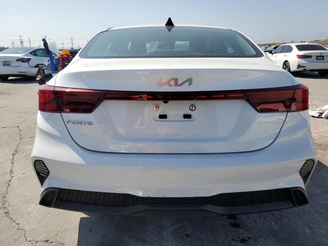 3KPF24AD2NE469148 Kia Forte FE 6