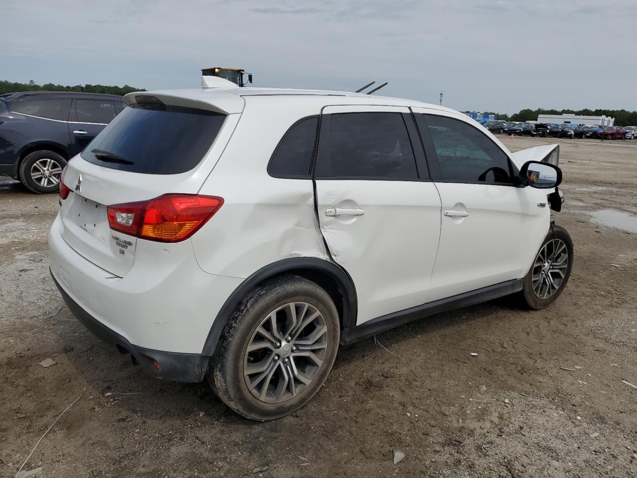 JA4AP3AW2HZ054552 2017 Mitsubishi Outlander Sport Es