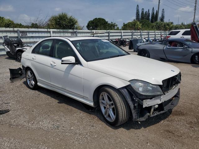 2014 Mercedes-Benz C 300 4Matic VIN: WDDGF8AB3EG194300 Lot: 54371744