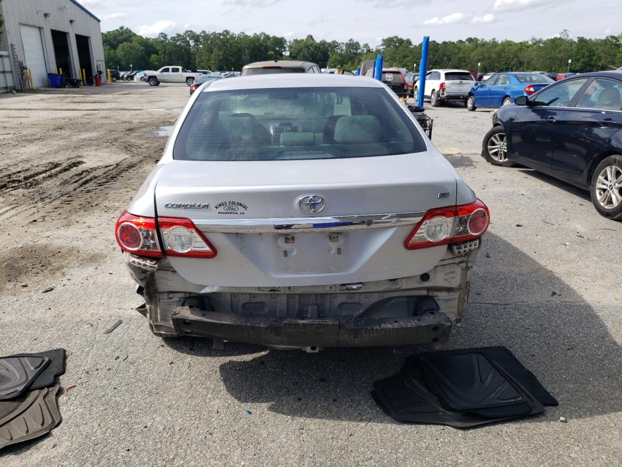 5YFBU4EE3DP192857 2013 Toyota Corolla Base