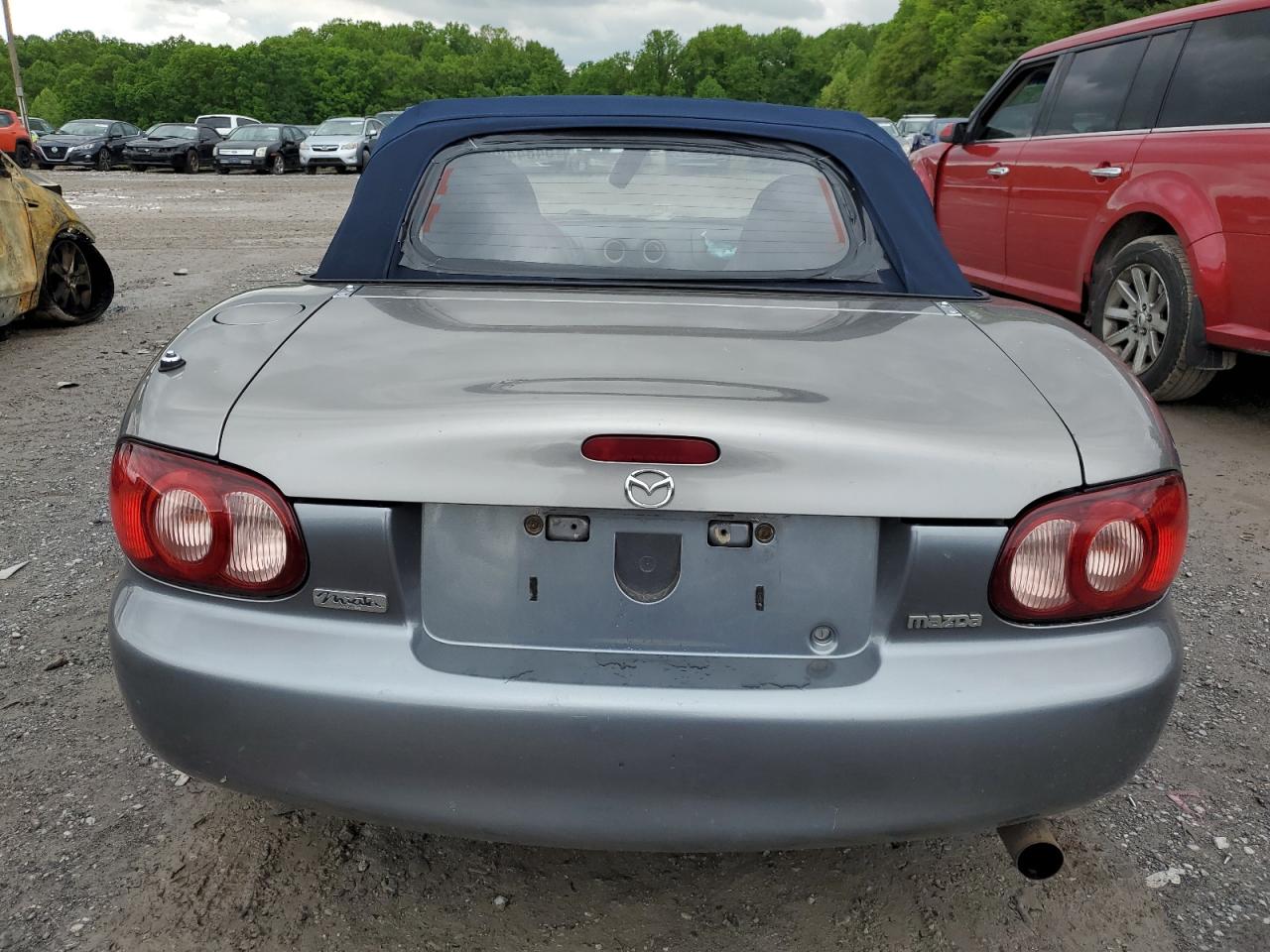 JM1NB353430307082 2003 Mazda Mx-5 Miata Base