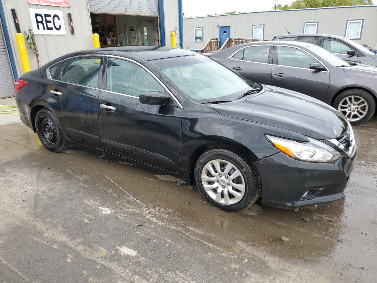 2017 Nissan Altima 2.5 vin: 1N4AL3AP8HC125529