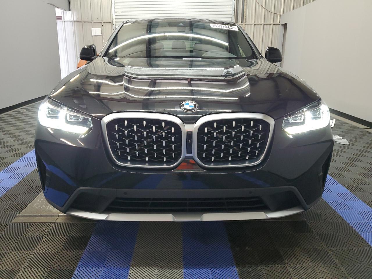 2024 BMW X4 xDrive30I vin: 5UX33DT09R9V06005