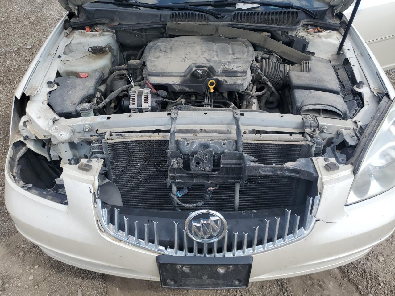 1G4HJ5EM5BU117718 2011 Buick Lucerne Cxl