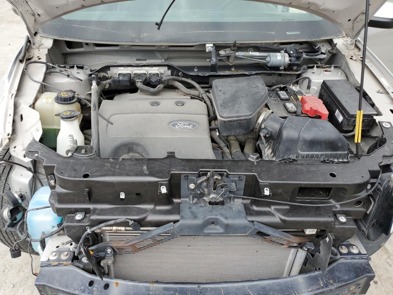 2FMDK3JC2BBB37329 2011 Ford Edge Sel