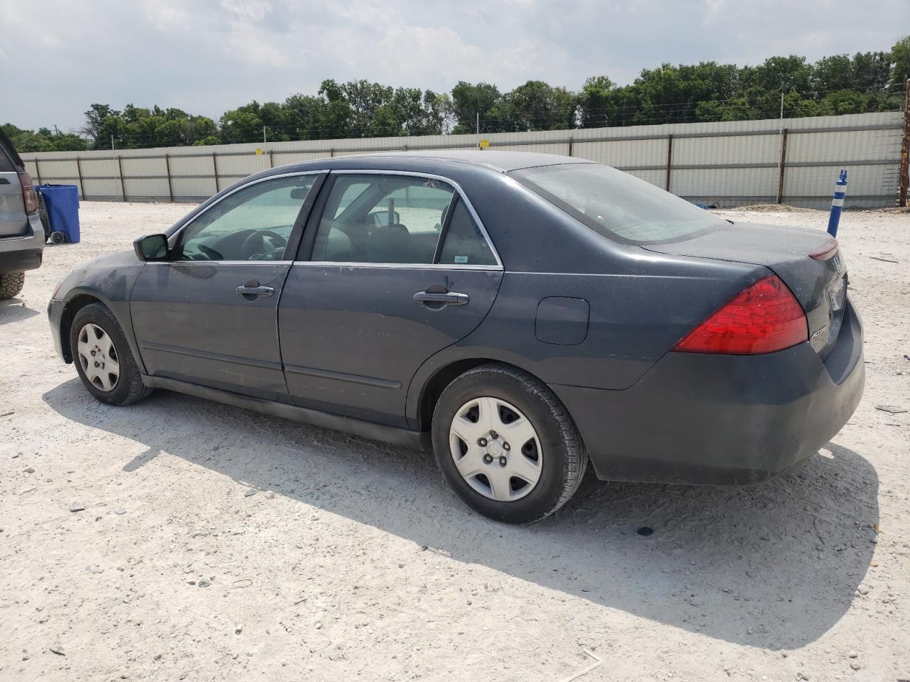 3HGCM56446G700439 2006 Honda Accord Lx