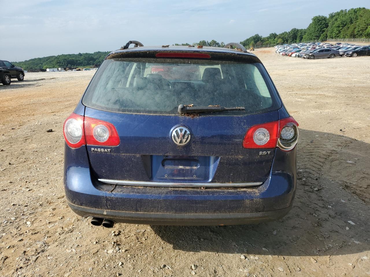 WVWLK73C47E119298 2007 Volkswagen Passat 2.0T Wagon Value