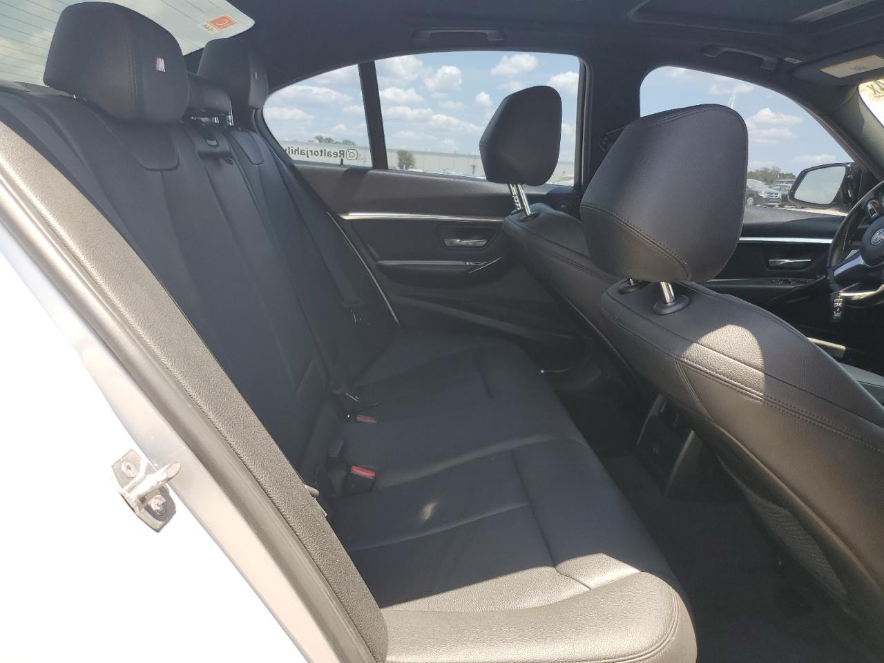 WBA8B3G53HNU35168 2017 BMW 340 I