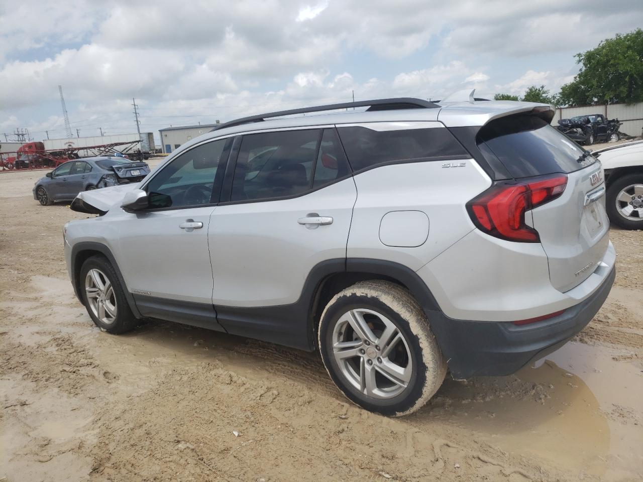 3GKALMEV4JL326528 2018 GMC Terrain Sle