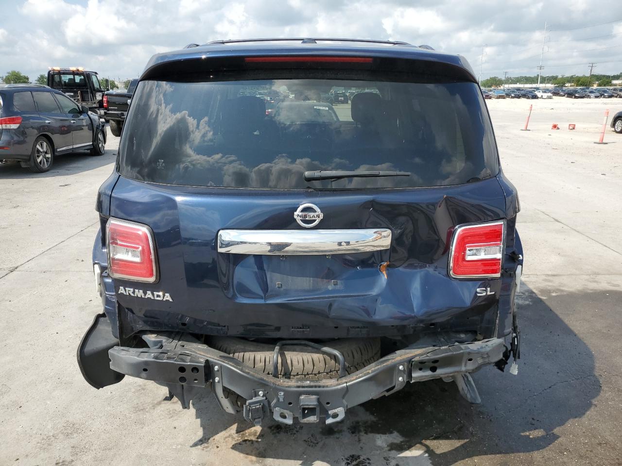 JN8AY2ND2J9060240 2018 Nissan Armada Sv