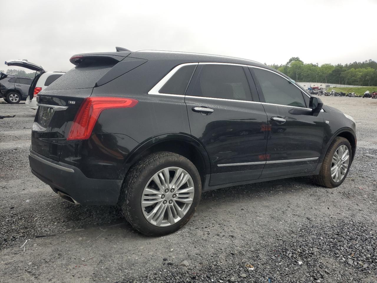 2019 Cadillac Xt5 Premium Luxury vin: 1GYKNERS4KZ235280