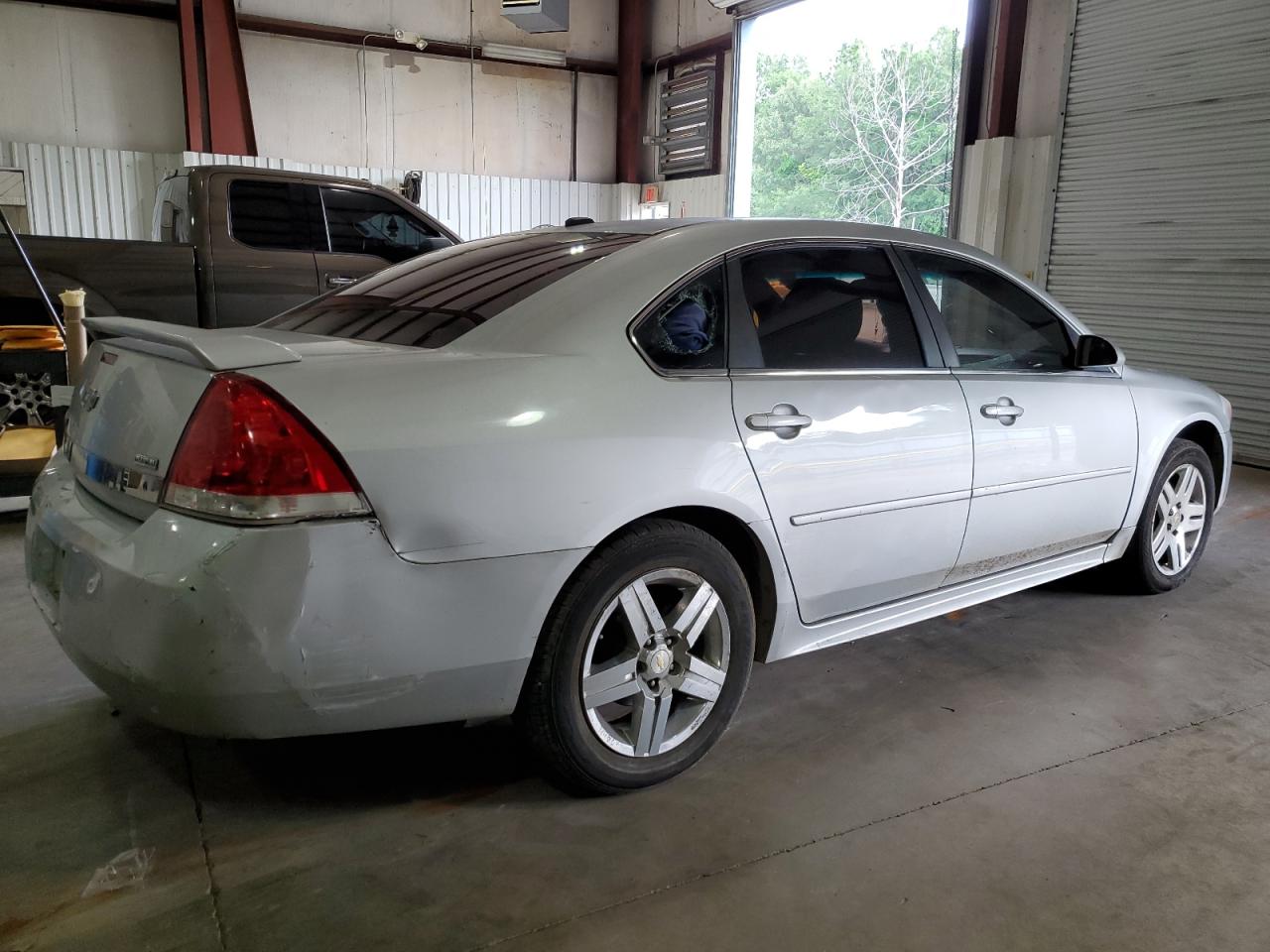 2G1WB5EK0B1158558 2011 Chevrolet Impala Lt