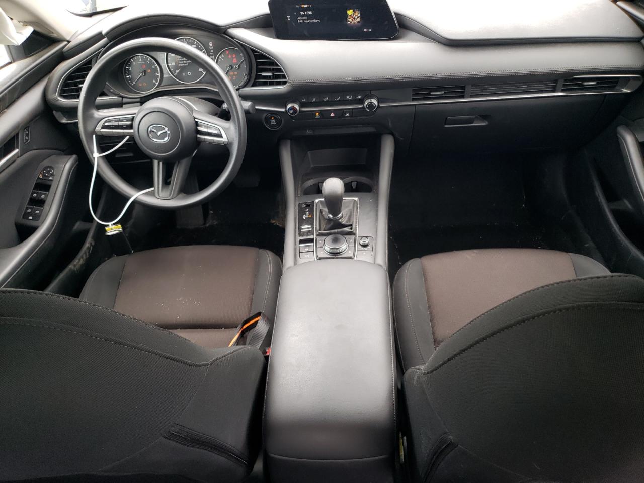 JM1BPAAL3M1320691 2021 Mazda 3