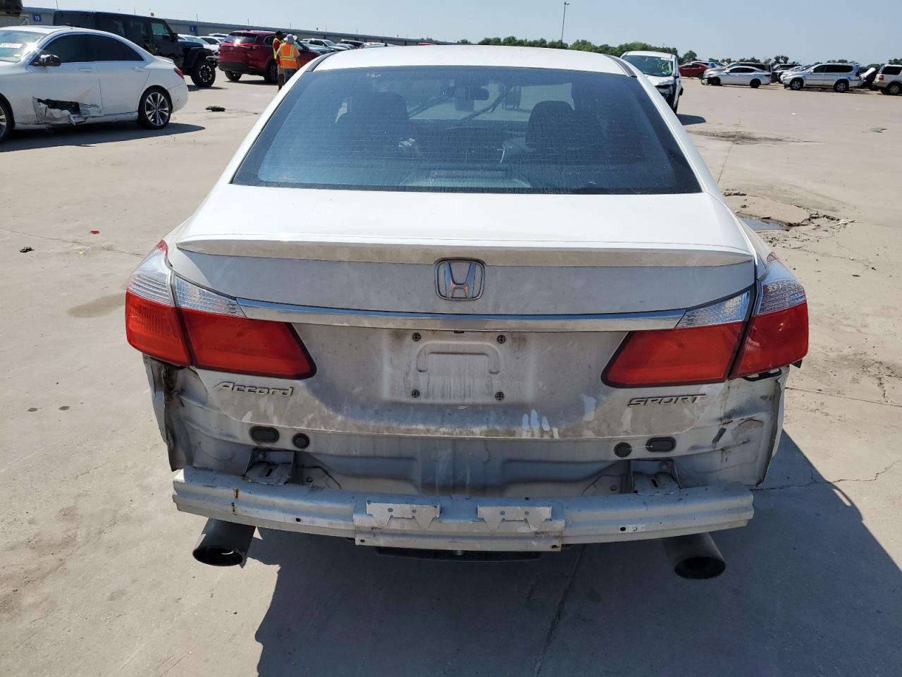 2015 Honda Accord Sport vin: 1HGCR2F58FA042762