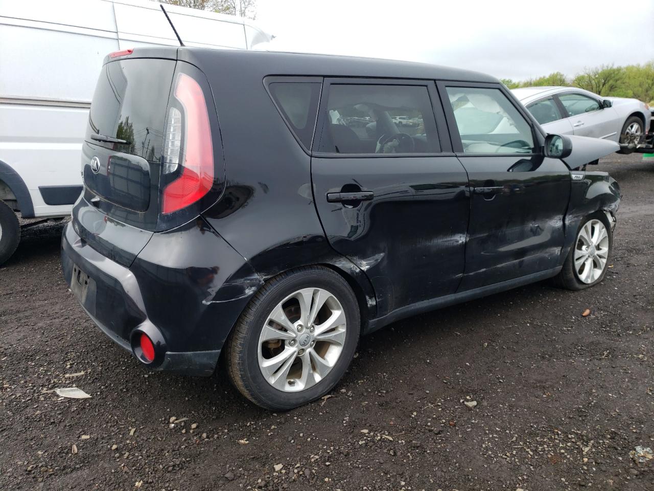 KNDJP3A53G7317588 2016 Kia Soul +