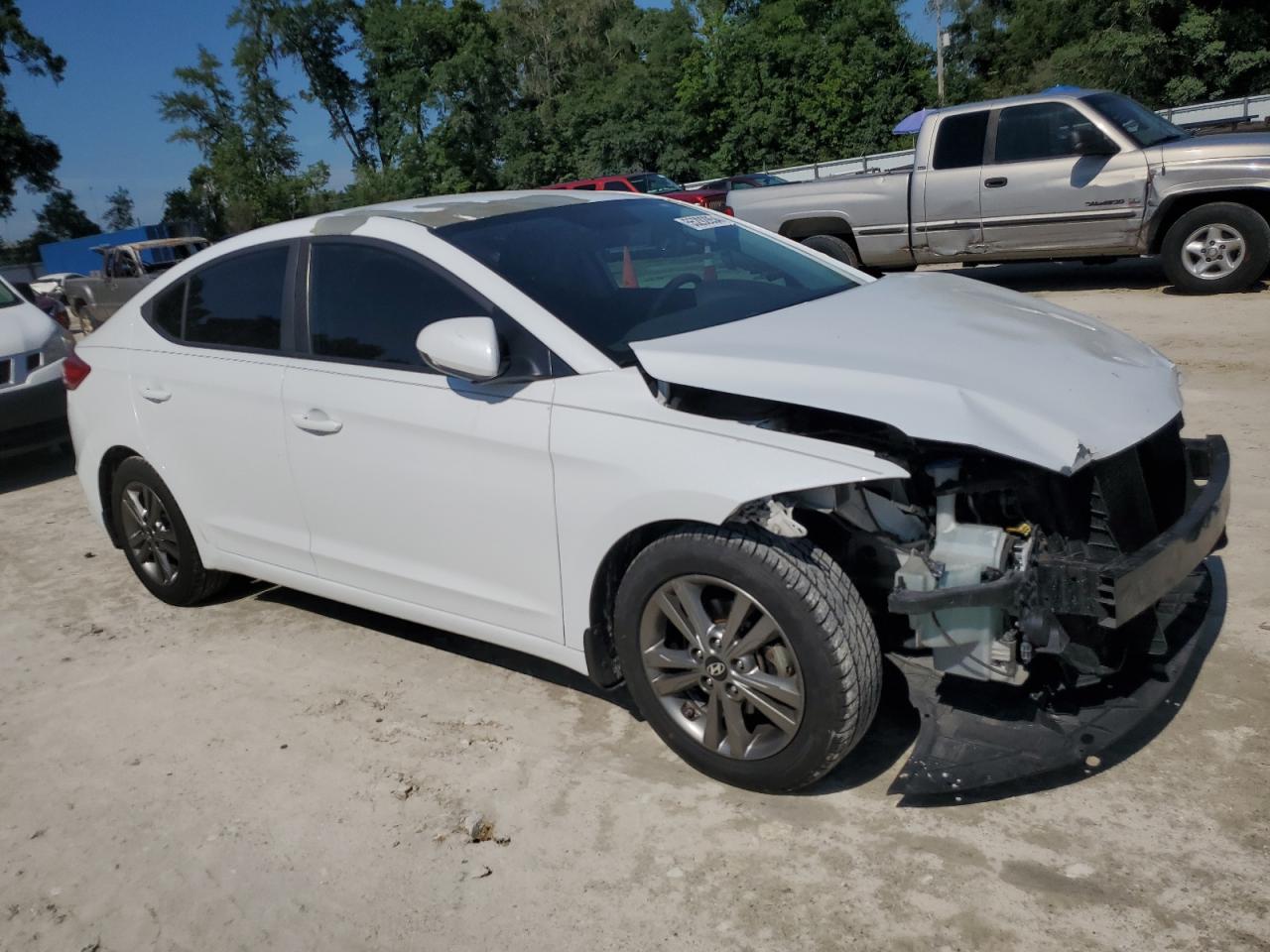 5NPD84LF5JH250422 2018 Hyundai Elantra Sel