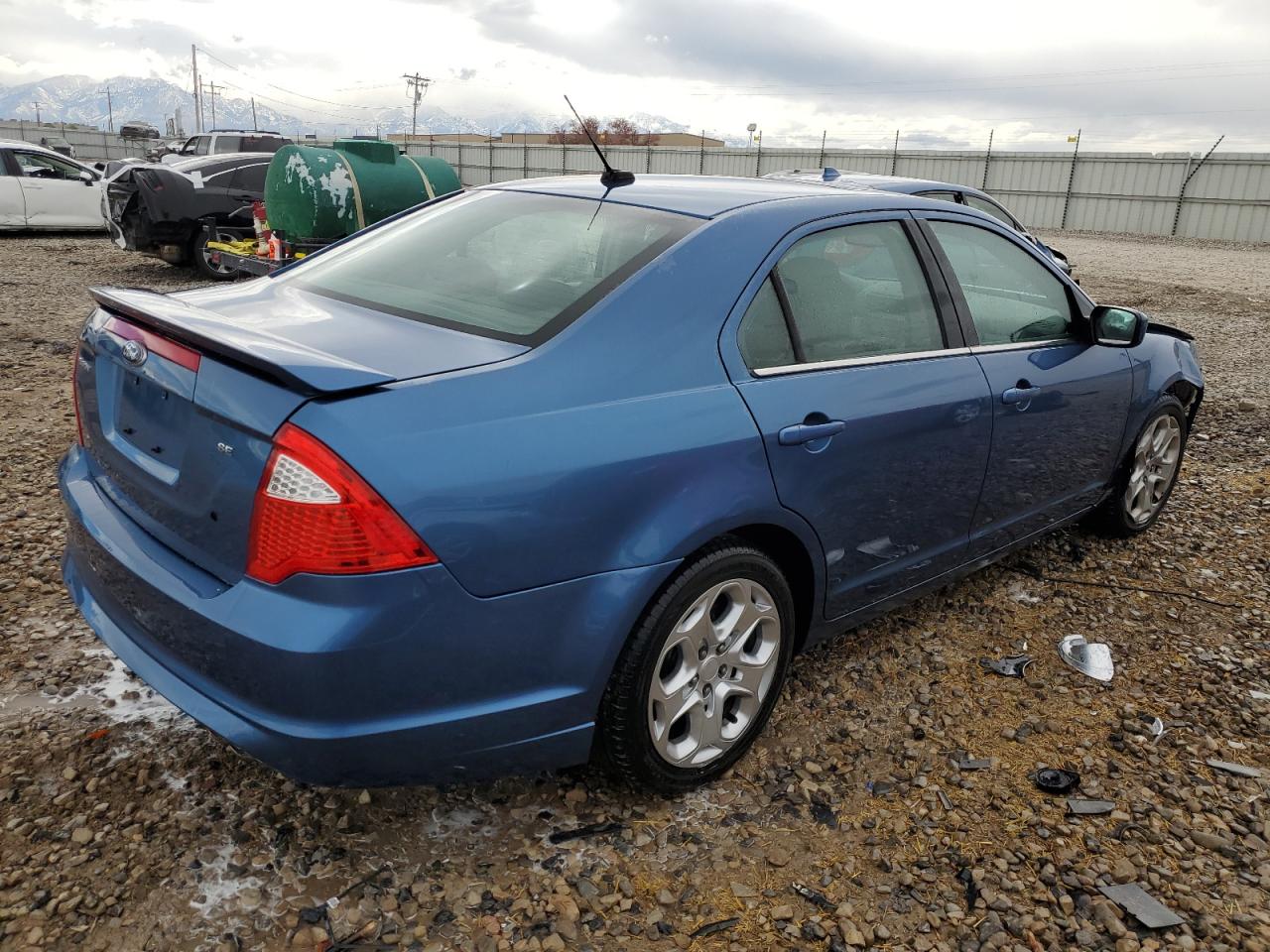 3FAHP0HA2AR378789 2010 Ford Fusion Se