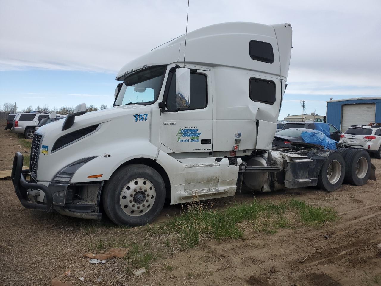 Lot #2989065570 2020 VOLVO VN VNL