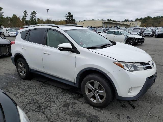 2015 TOYOTA RAV4 XLE - JTMRFREV1FD100270