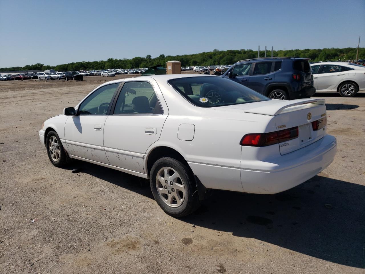 JT2BF22K9X0226204 1999 Toyota Camry Le