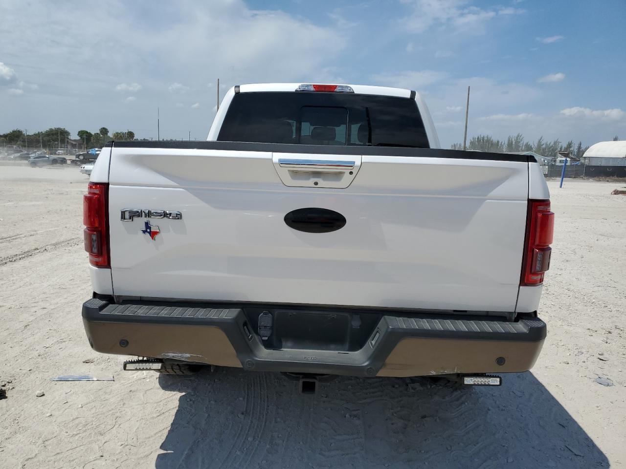 1FTEW1EGXHKD31295 2017 Ford F150 Supercrew