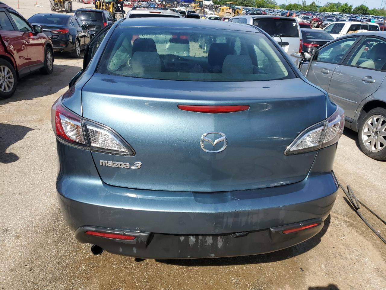 JM1BL1SFXA1225187 2010 Mazda 3 I