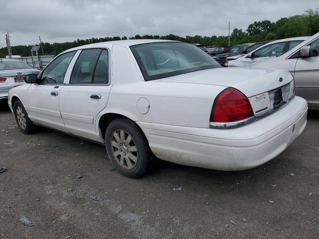 2FAFP74W06X126632 2006 Ford Crown Victoria Lx