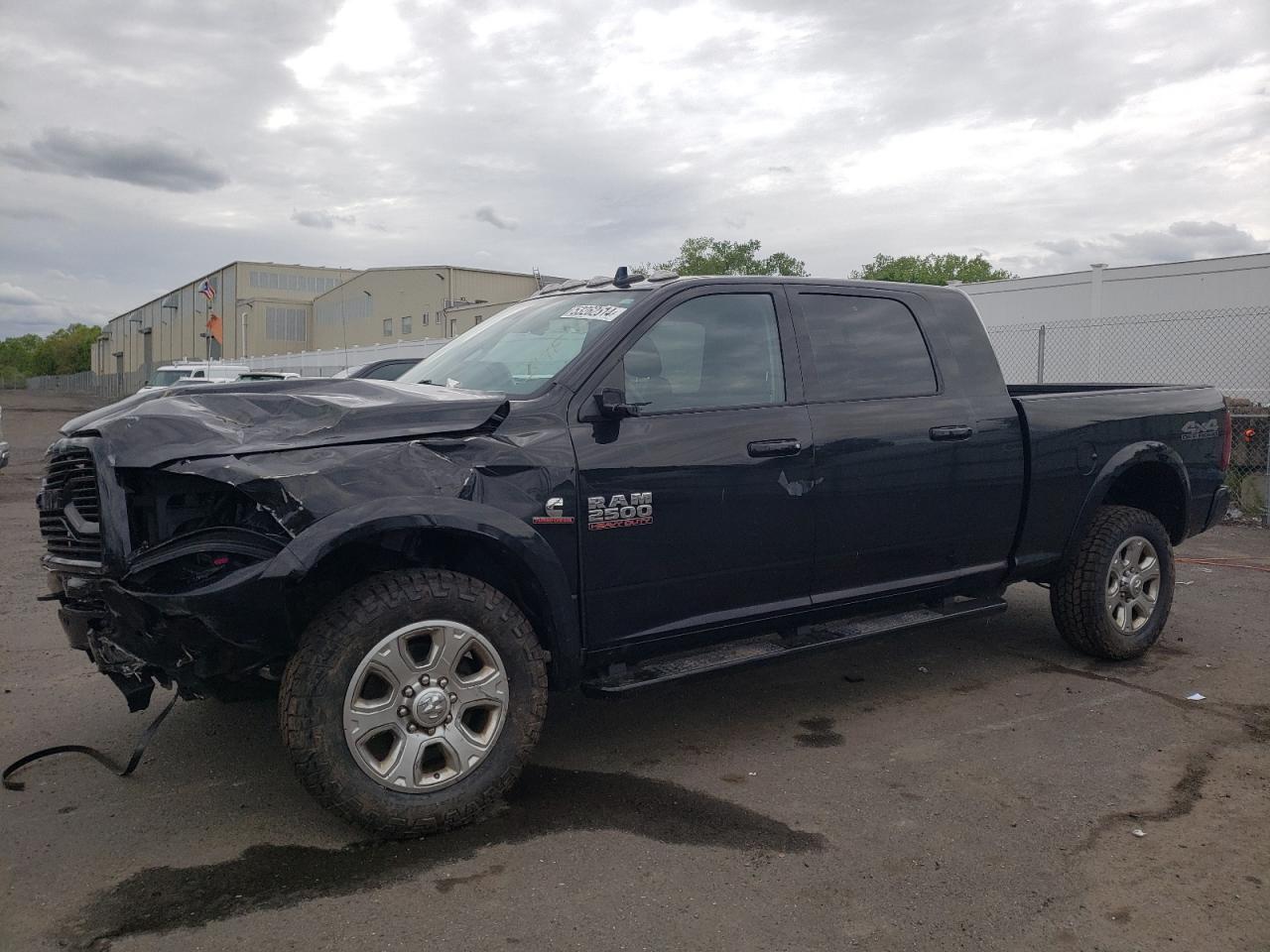 3C6UR5NL9JG102862 2018 Ram 2500 Laramie