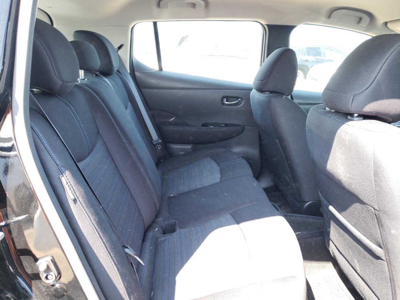 1N4AZ1CV2NC558774 2022 Nissan Leaf Sv