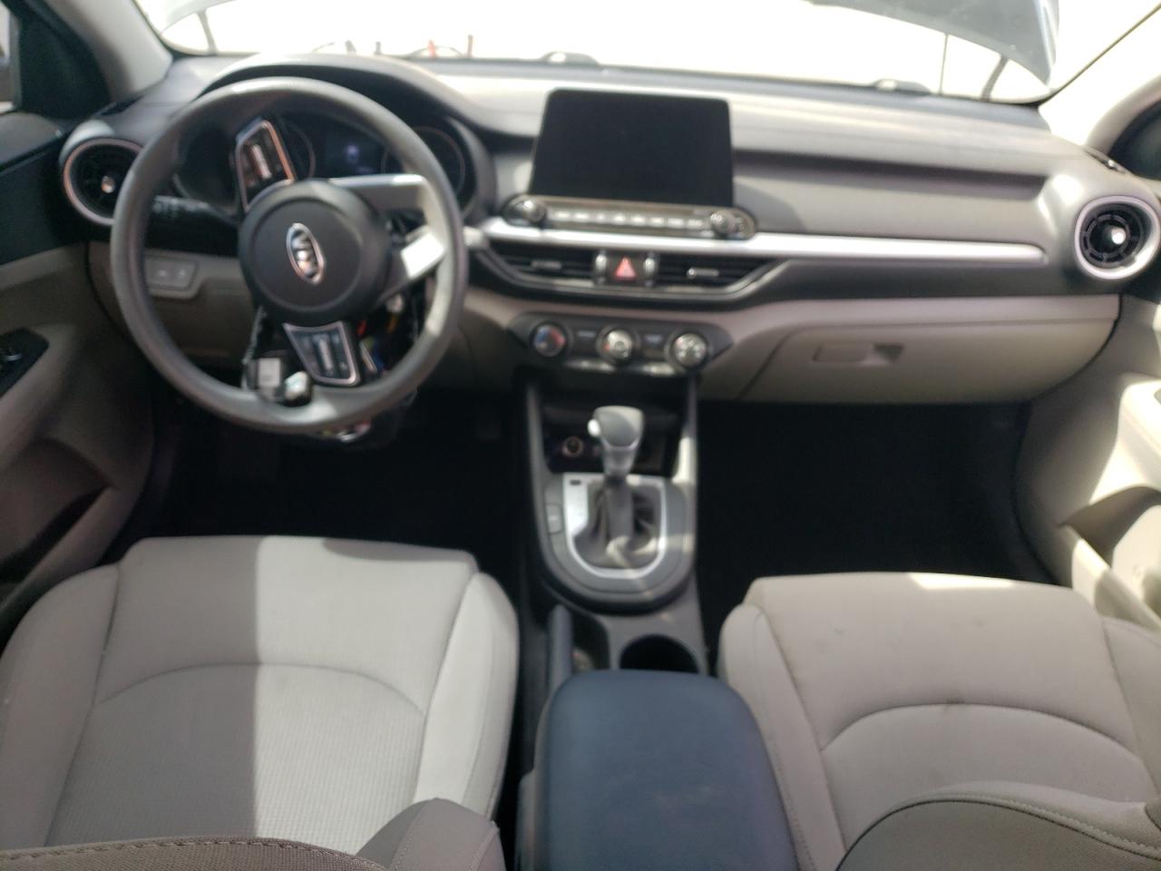 3KPF24AD0ME305024 2021 Kia Forte Fe