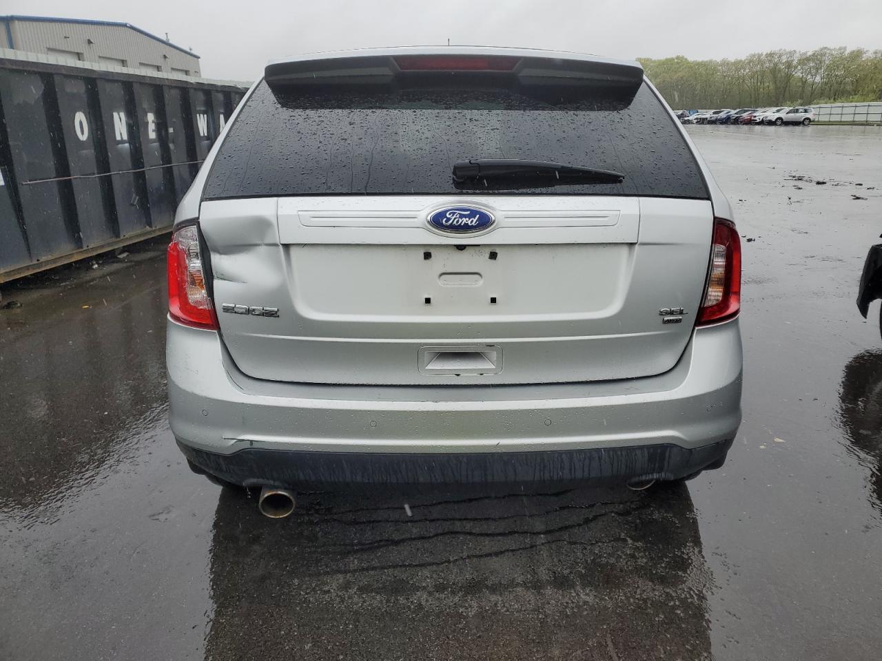 2FMDK4JC8BBB29032 2011 Ford Edge Sel