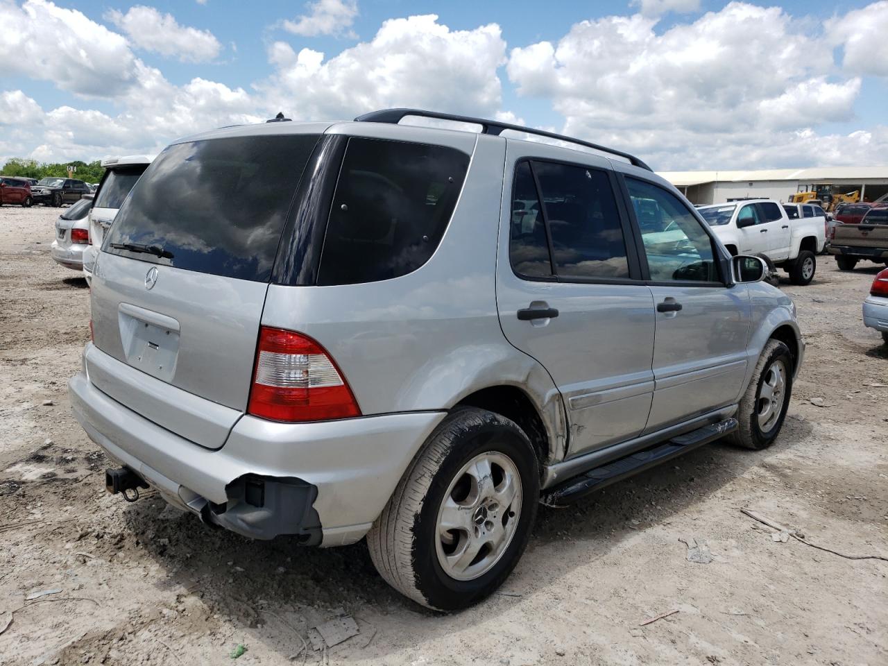 4JGAB54E83A382774 2003 Mercedes-Benz Ml 320