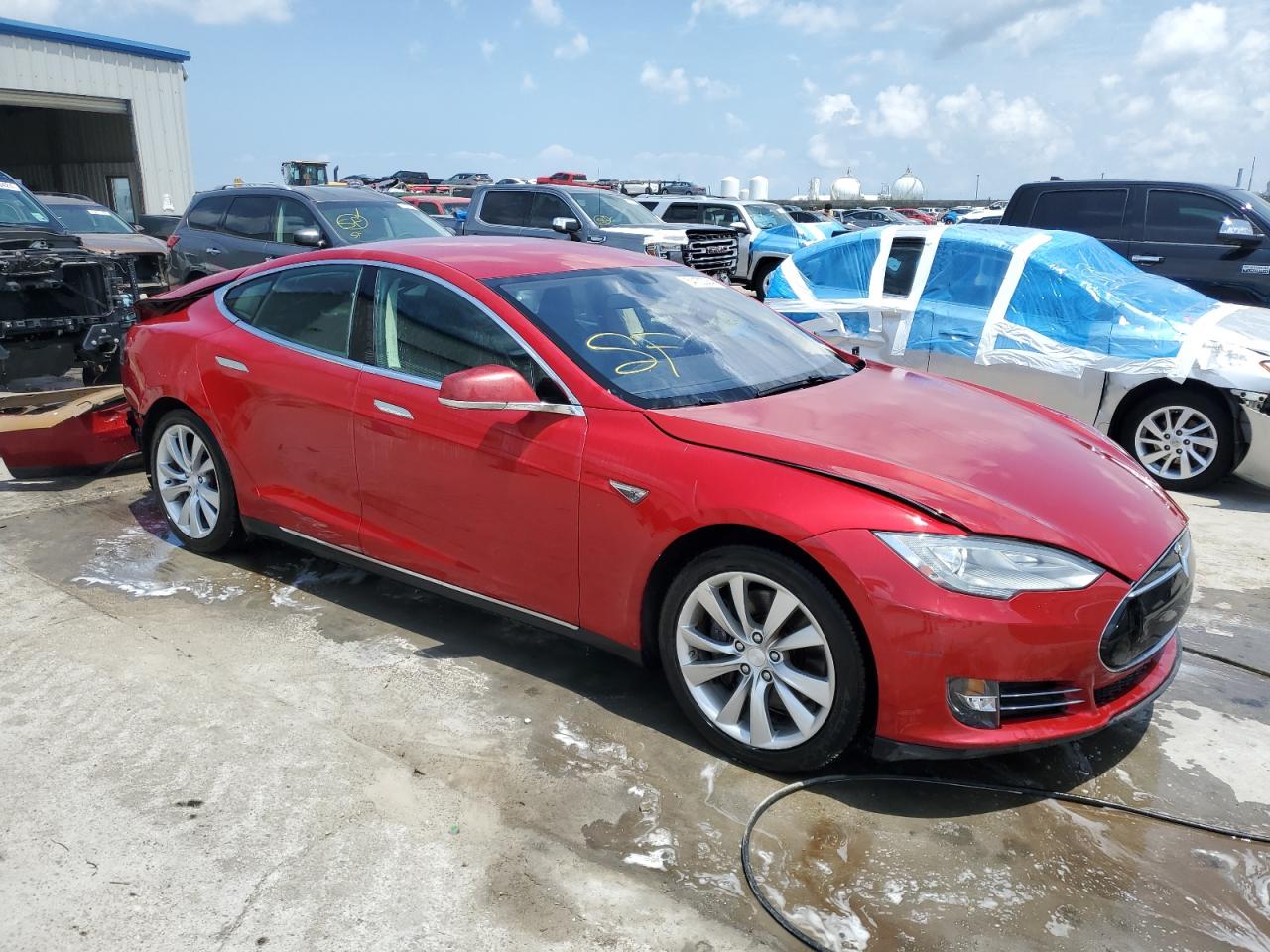 5YJSA1DP6DFP27668 2013 Tesla Model S