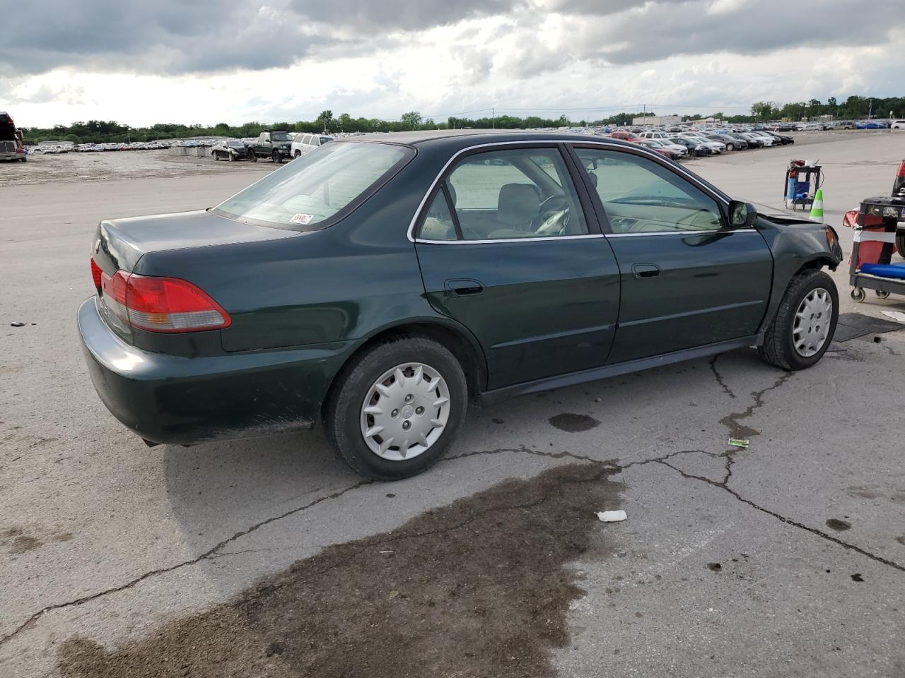 1HGCG56431A042112 2001 Honda Accord Lx