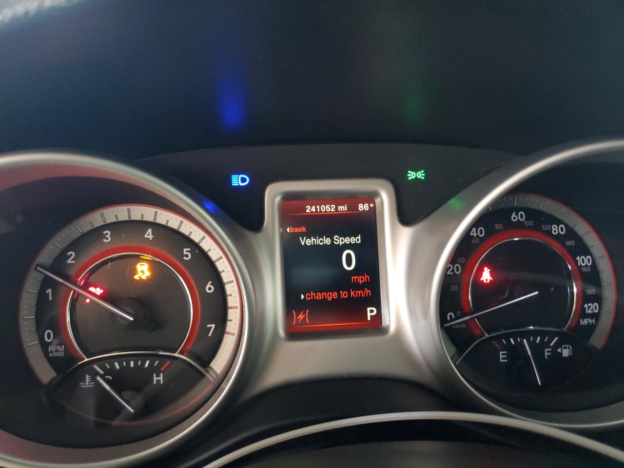 3C4PDCBB4JT141337 2018 Dodge Journey Sxt