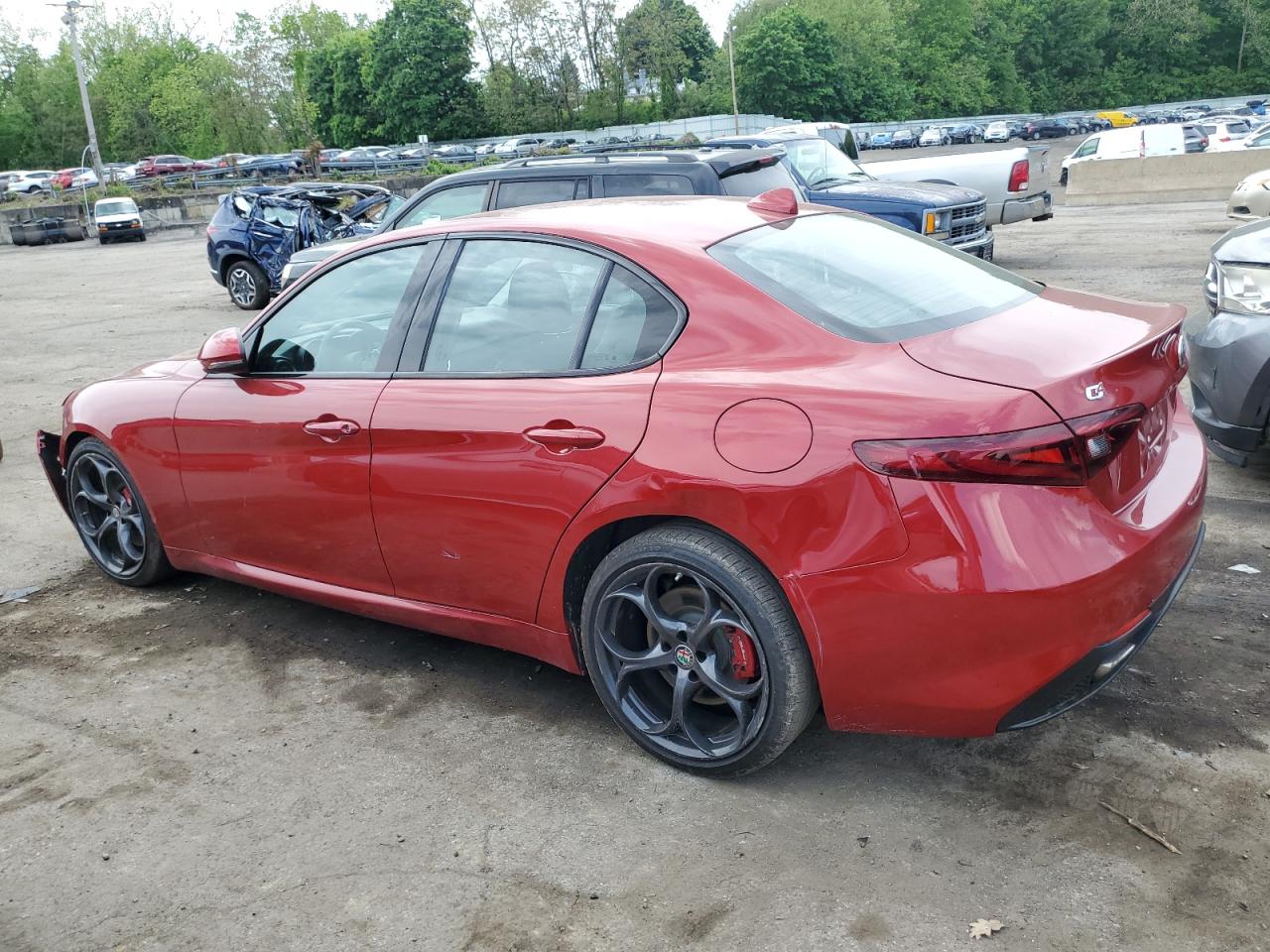 ZARFAEEN2H7529578 2017 Alfa Romeo Giulia Ti Q4